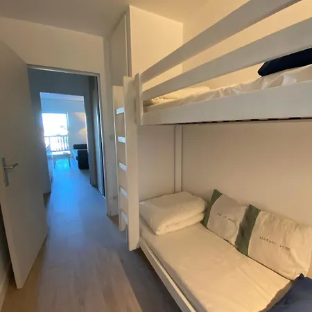Golfe De Saint-tropez Sea View Air Conditioned Navy House アパート *