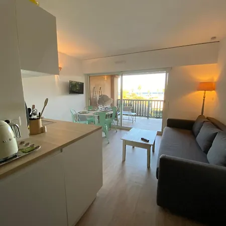 Apartment Golfe De Saint-tropez Sea View Air Conditioned Navy House Gassin