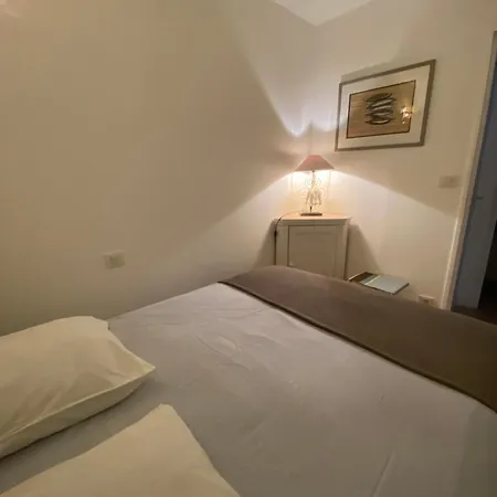 Apartment Golfe De Saint-tropez Sea View Air Conditioned Navy House Gassin